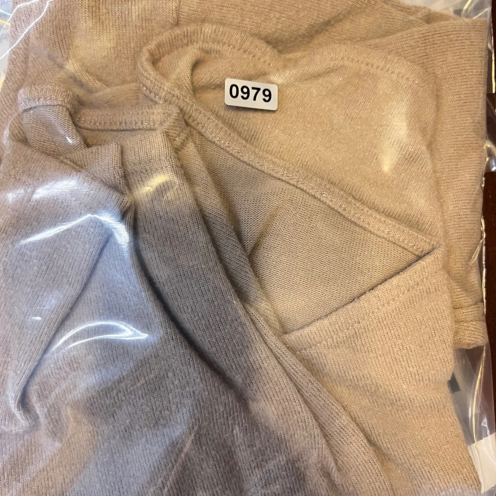 979 | Alo Yoga Alosoft Serenity Wrap Crossover Crop Top Tan Women Small